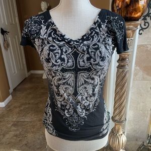 Bejeweled Cross Vintage Tee 🛍